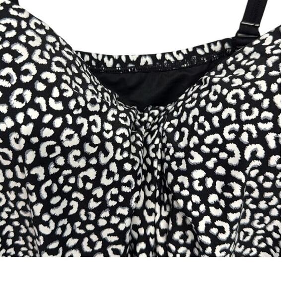 New with Tags Contours by  COCO REEF Shapemaker Swimwear Tankini Size 8/32D - Picture 3 of 11